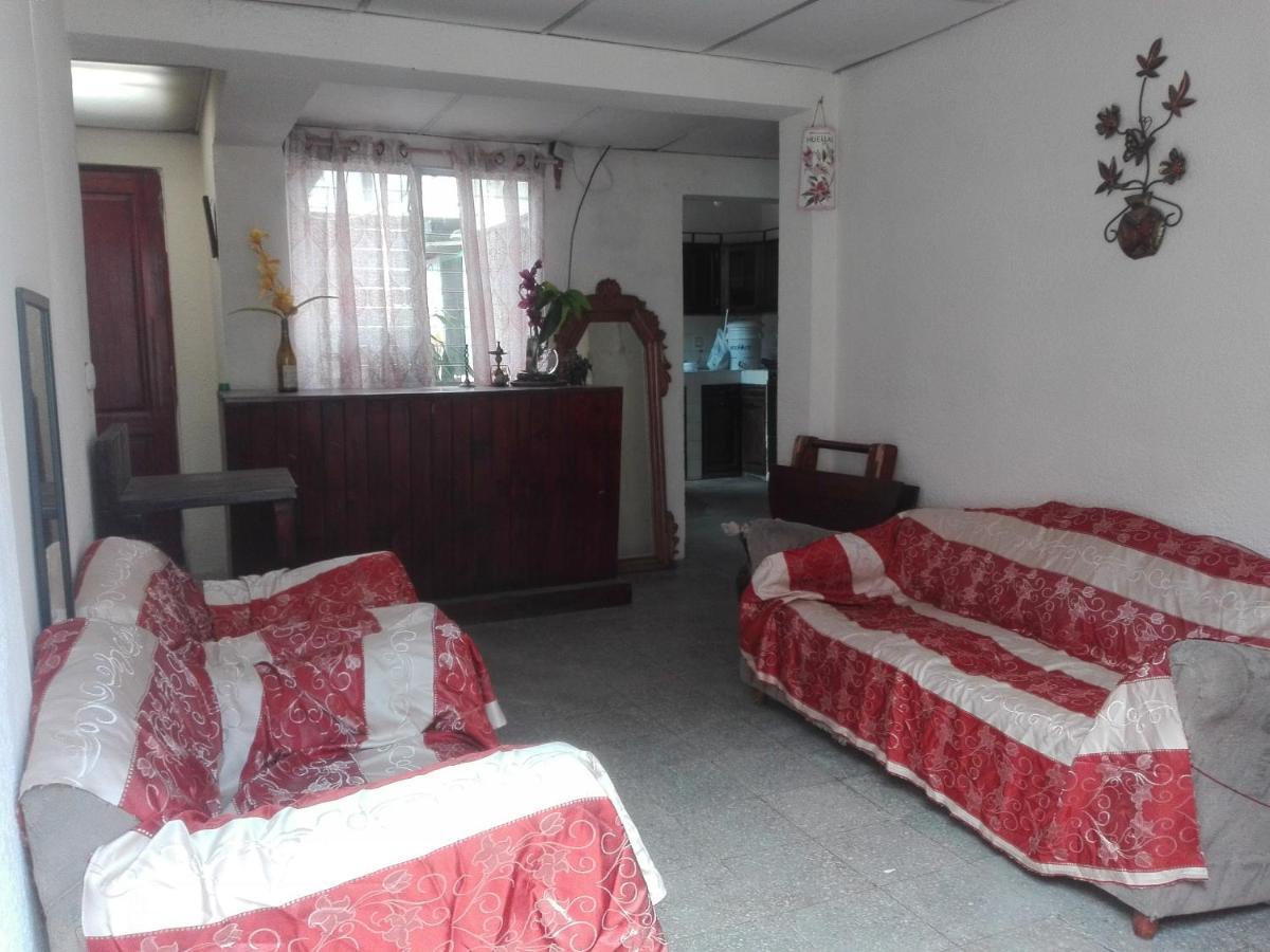 Huellas Hostal Antigua Extérieur photo