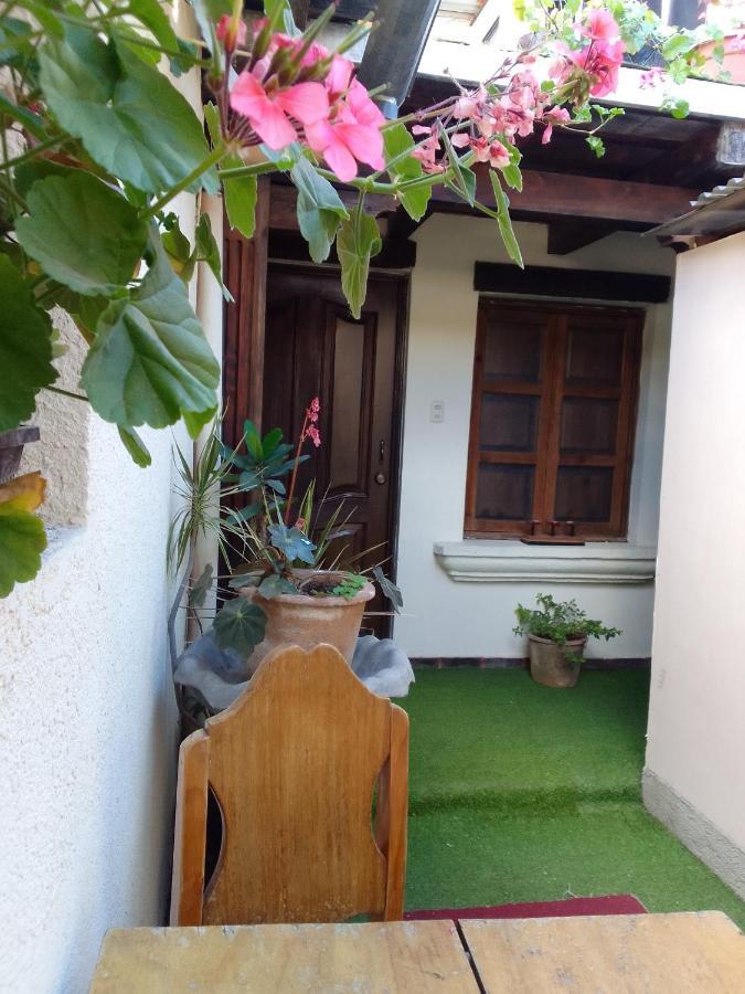 Huellas Hostal Antigua Extérieur photo