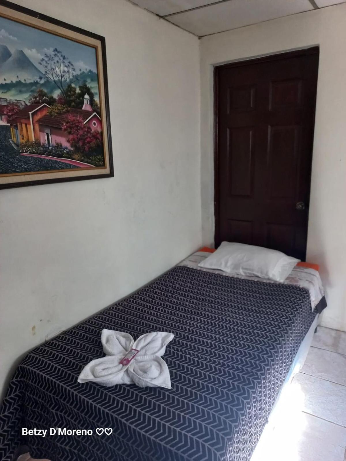 Huellas Hostal Antigua Chambre photo