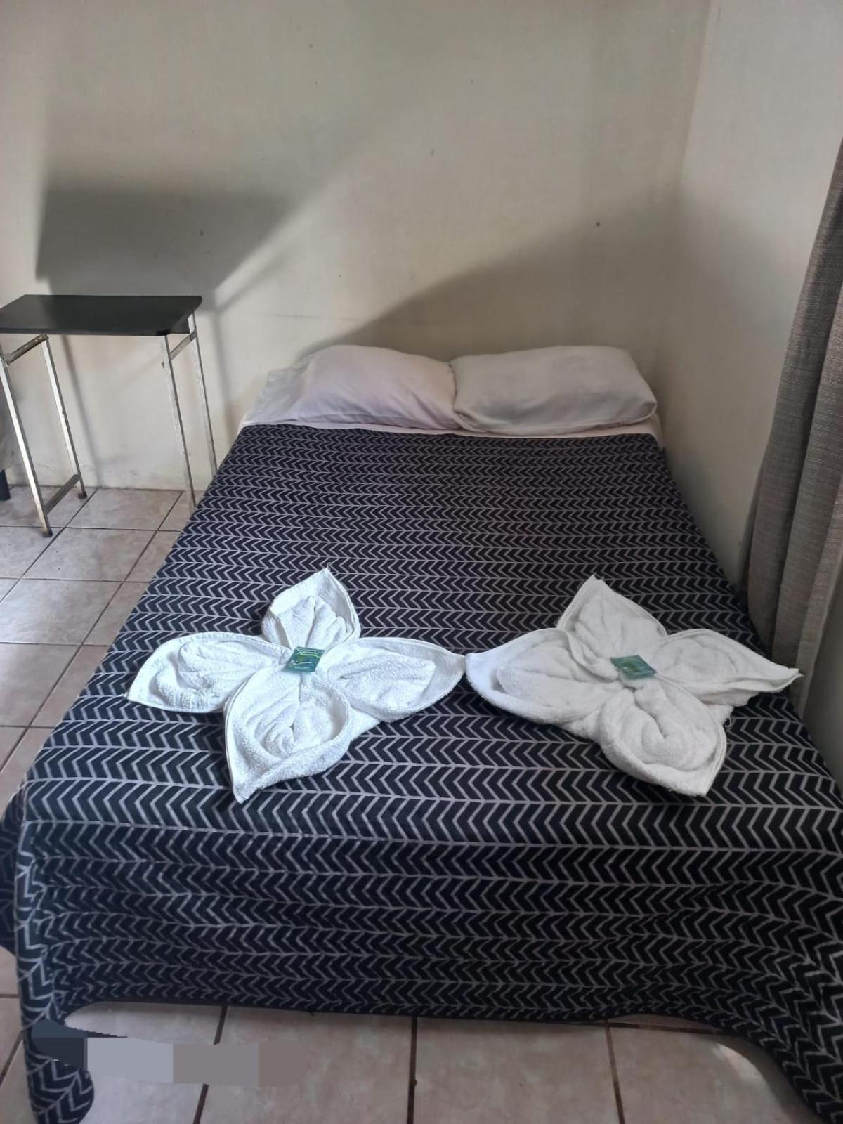 Huellas Hostal Antigua Chambre photo